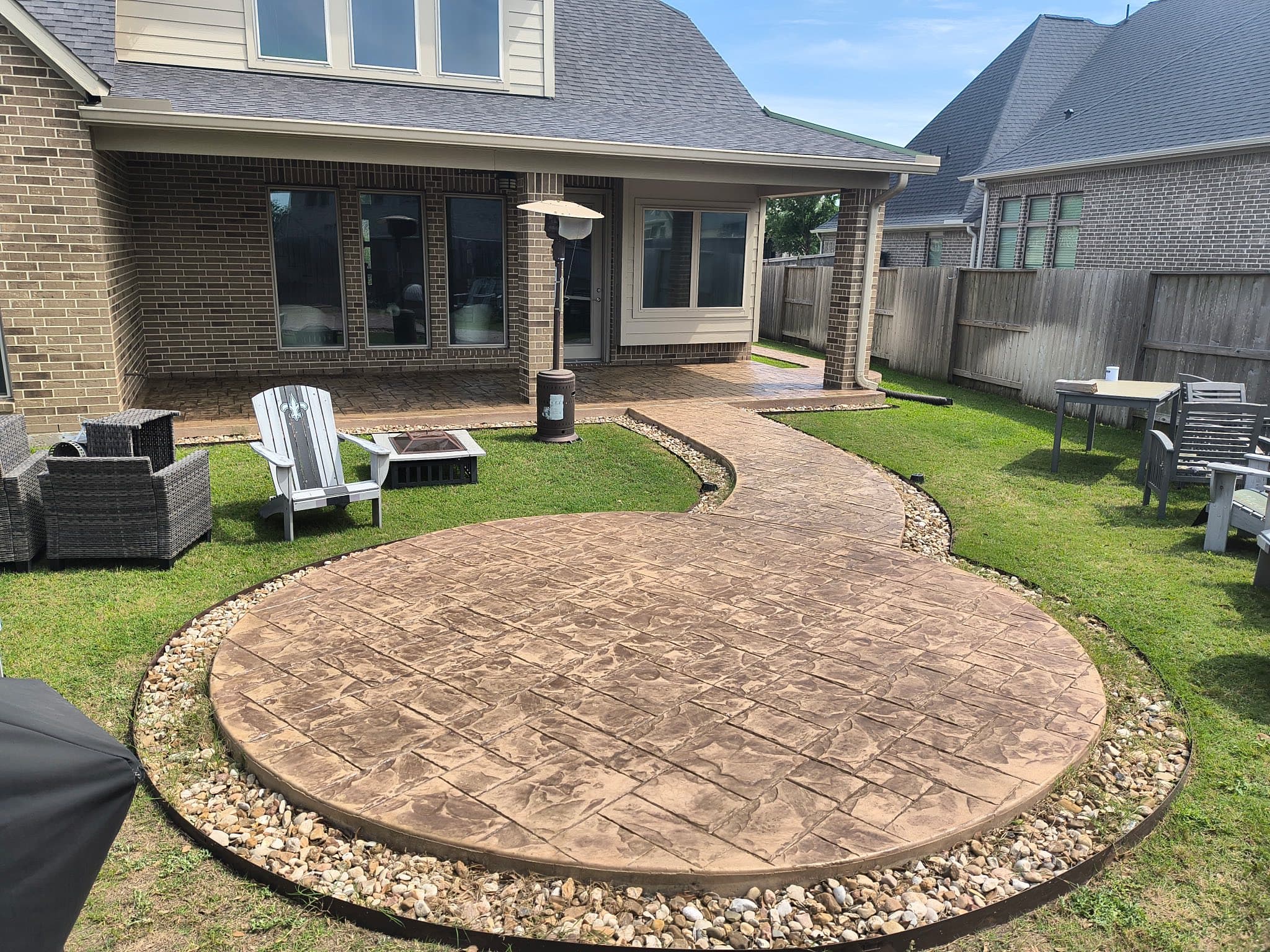 Walkways & Pavers featured